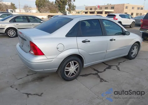 2002 Ford Focus Se из США, поврежденный, VIN 1FAFP34P72W330917